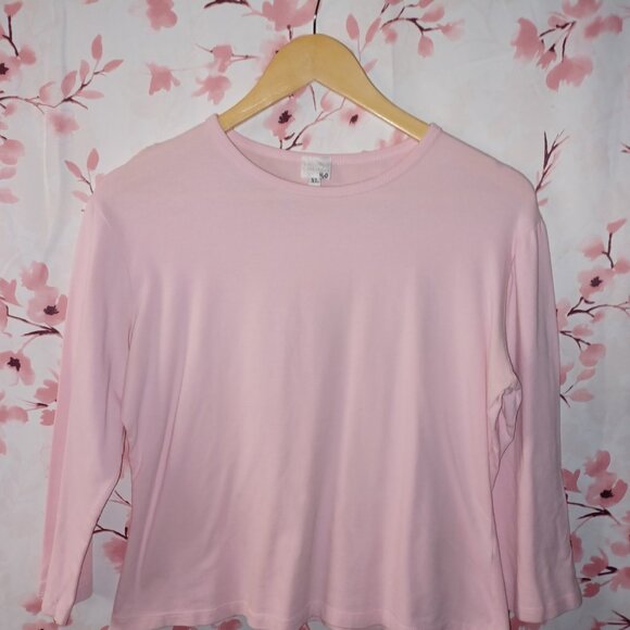 shirt - Picture 1 of 2